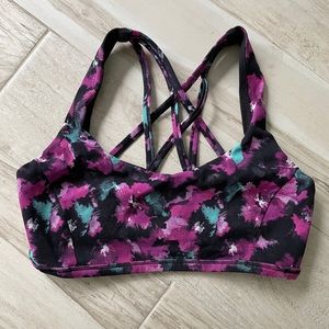 Lululemon Free to Be Serene Size 8